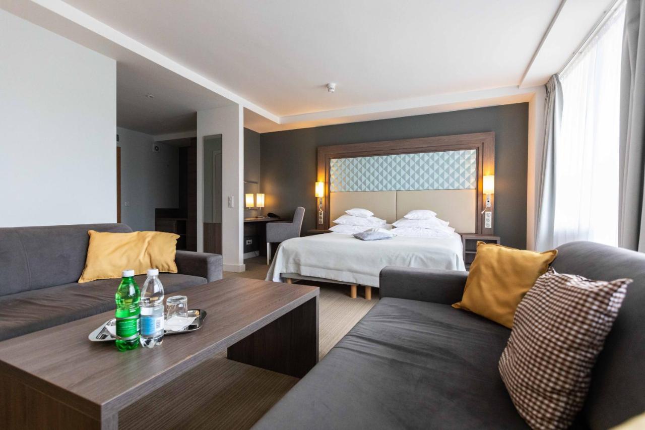 Hotel Perla Poludnia ريترو المظهر الخارجي الصورة
