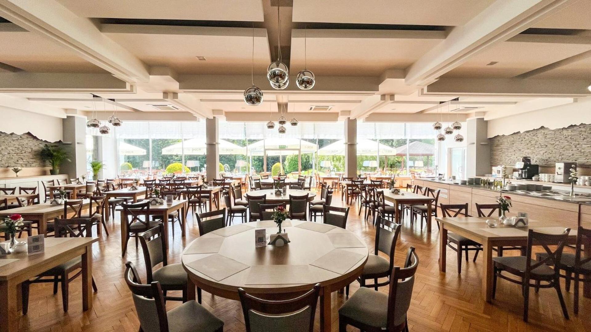 Hotel Perla Poludnia ريترو المظهر الخارجي الصورة